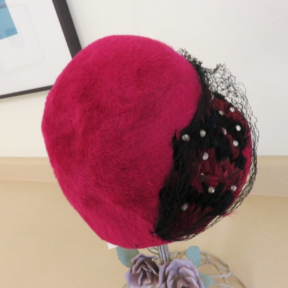 VINTAGE HAT ** MISS NARDEL OF NY** Italian import main image 4